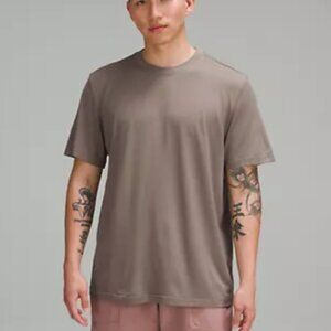 lululemon License to Train Relaxed Short-Sleeve Shirt Medium in Carbon Dust